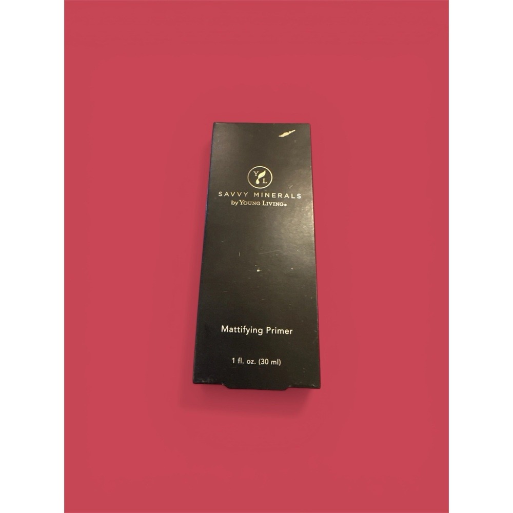 Young Living Savvy  Minerals Mattifying Primer 30 ml NEW IN BOX